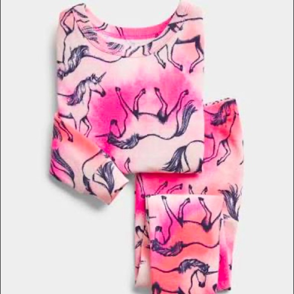 🔥 SALE ENDS Sunday! NWT GAP pink unicorn pajamas